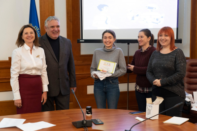 Вітання юній філософіні Київської МАН