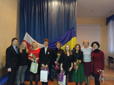 Урочистий захист юних полоністів у відділенні іноземної філології та зарубіжної літератури Київської МАН!!!