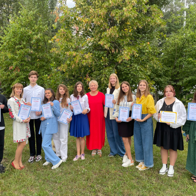 Урочистості та нагородження у День Знань