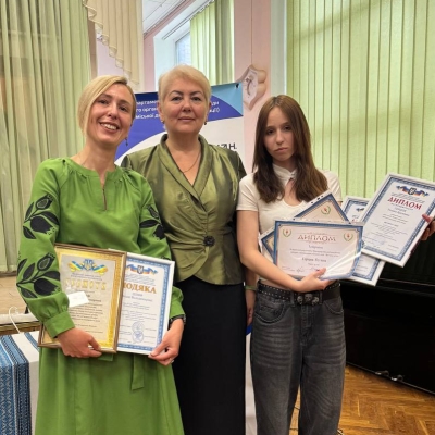 До Дня науки: вшанування юних дослідників та їхніх наставників